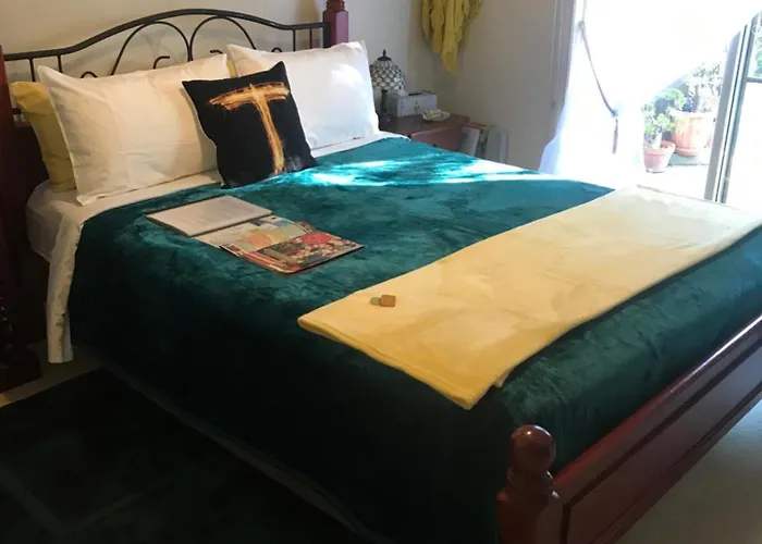 We Love The Bay Short Stays Private Suite 1 To 3 Days